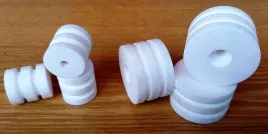 Поршень из фторопласта для пневматических поршневых дозаторов