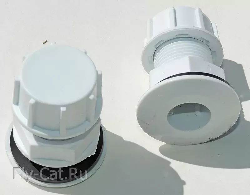 Отвод из бака фото 1