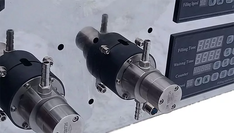 Машина для наполнения жидкостью LT-2 фото 1