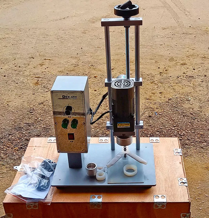 Укупорочный полуавтомат фото 4