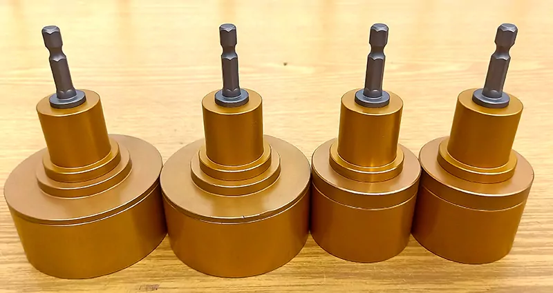 Обойма с углублением и насадкой из силикона фото 1