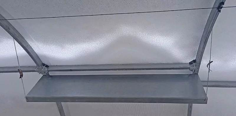 Полка в теплицу фото 6