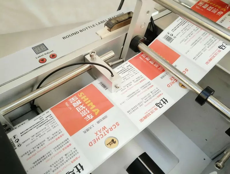 Этикетировочная машина с датером фото 3