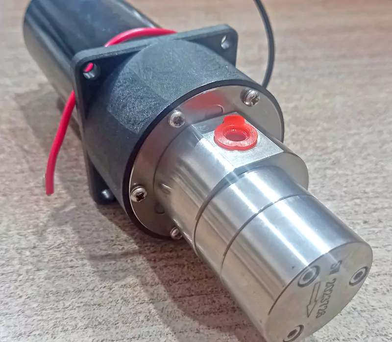 Магнитно-шестерёнчатый насос для LT-1 фото 1