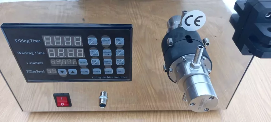 Машина для наполнения жидкостью LT-1/YT-1 фото 1