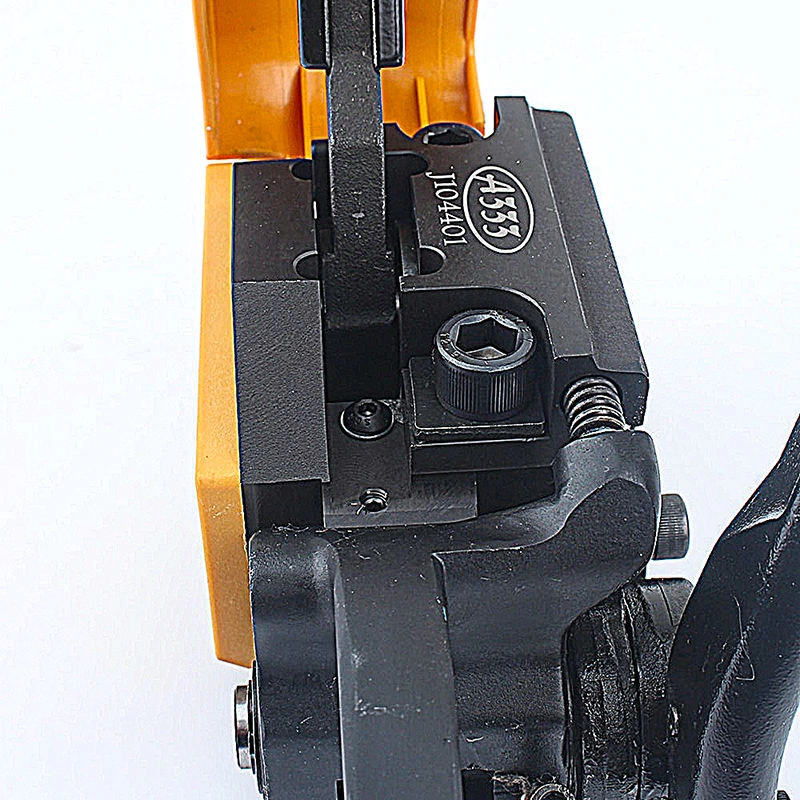 ручная стреппинг машинка