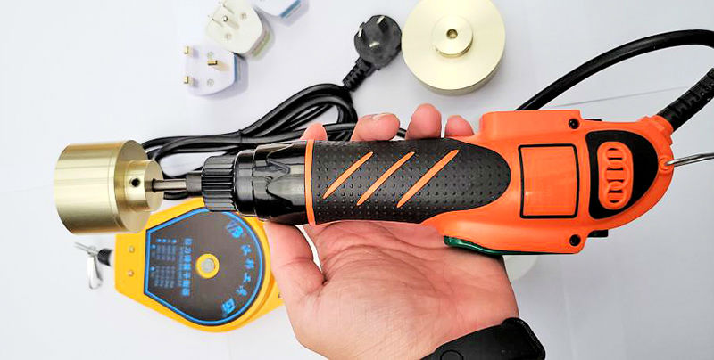 Ручной укупорщик 